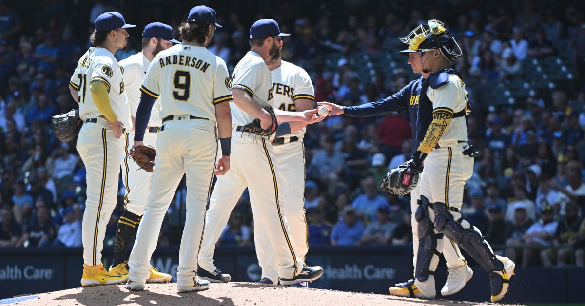 Batting Order Tweaks: How The Brewers Aim To Solve Offensive Woes Batting Order Tweaks: How The Brewers Aim To Solve Offensive Woes