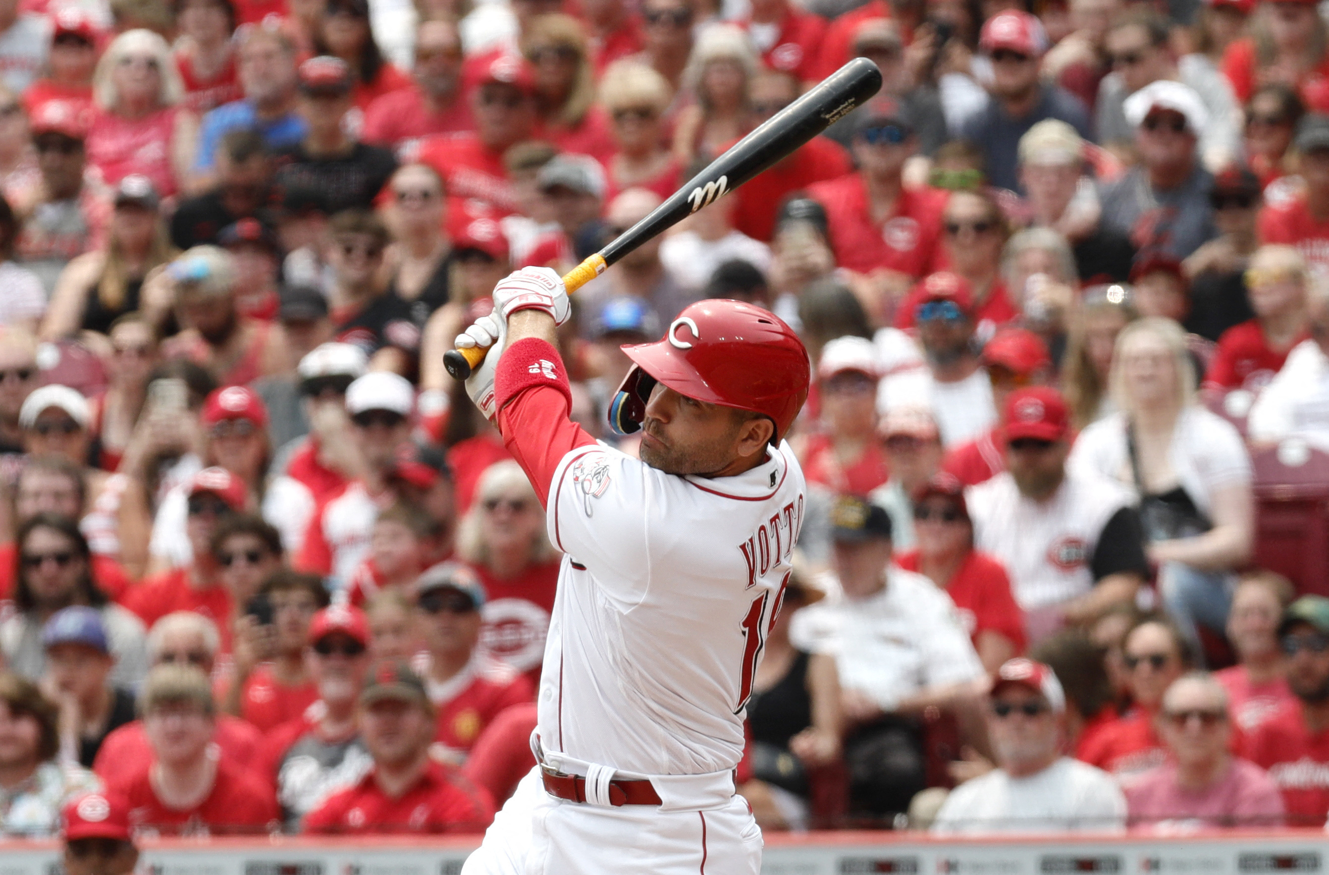 Brewers Defeat Reds Despite Cincinnati's Scoring Return Brewers Defeat Reds Despite Cincinnati's Scoring Return