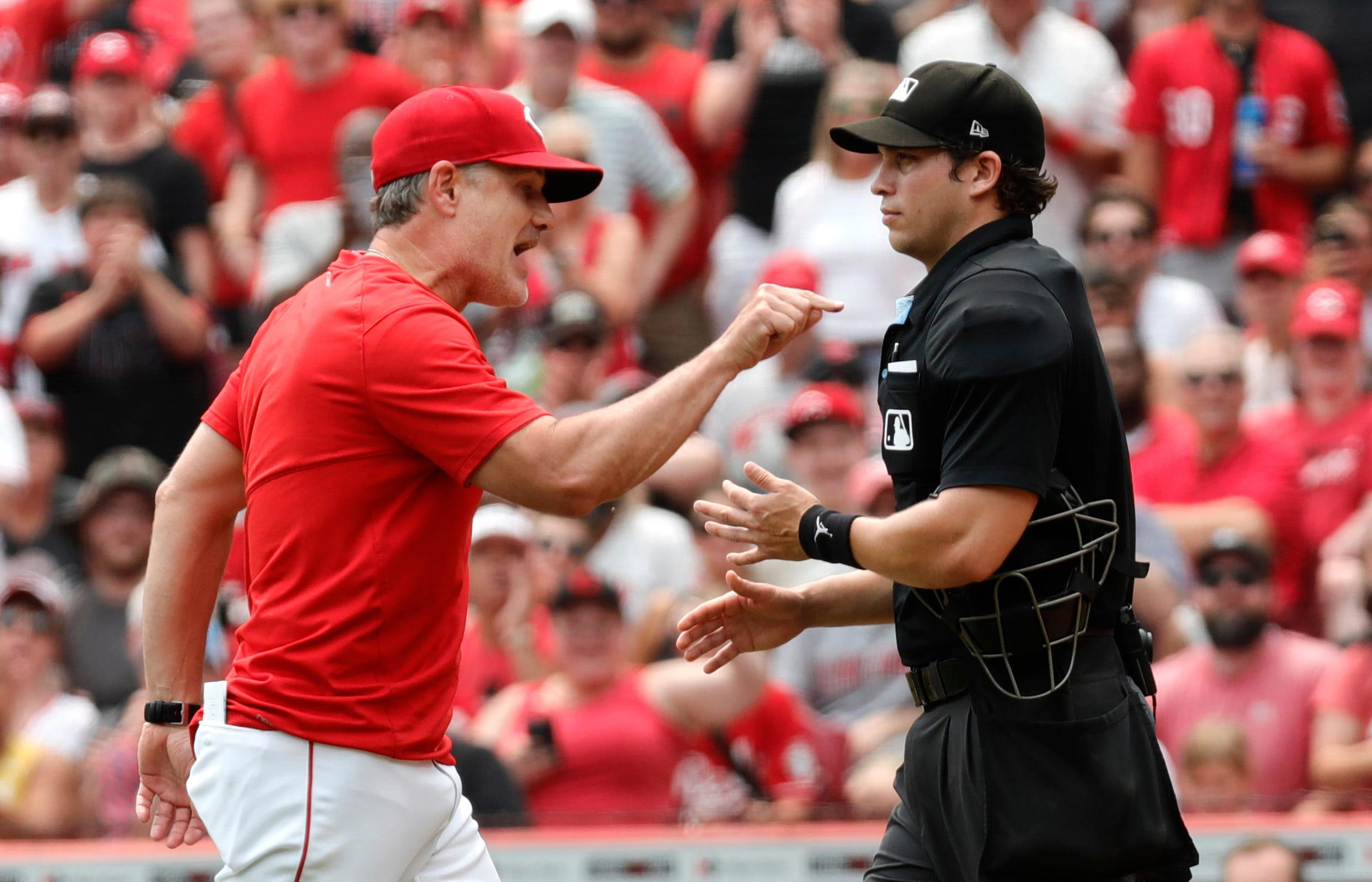MLB Record Tied: Reds Suffer Another 1-0 Defeat MLB Record Tied: Reds Suffer Another 1-0 Defeat