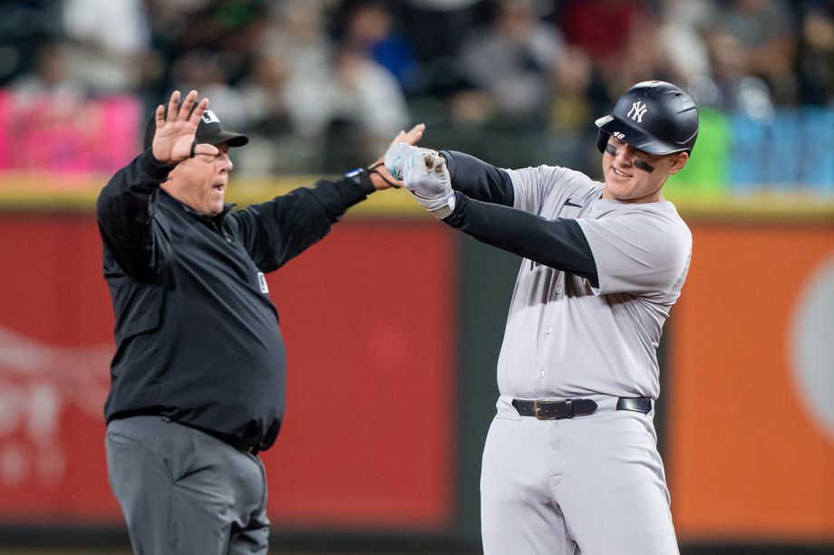 New York Yankee Broadcaster Under Fire For Mariners Remarks New York Yankee Broadcaster Under Fire For Mariners Remarks