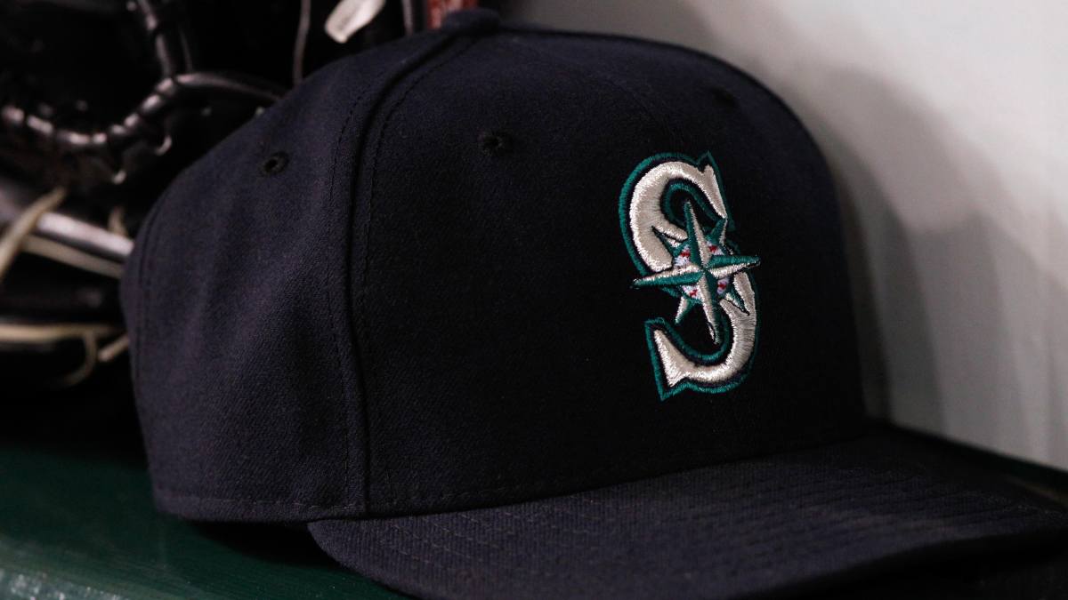 Yankee Announcer Faces Backlash Over Unnecessary Mariners Dig Yankee Announcer Faces Backlash Over Unnecessary Mariners Dig